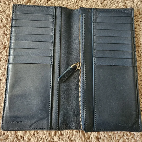 Burberry Blue Leather Wallet - Picture 6 of 11